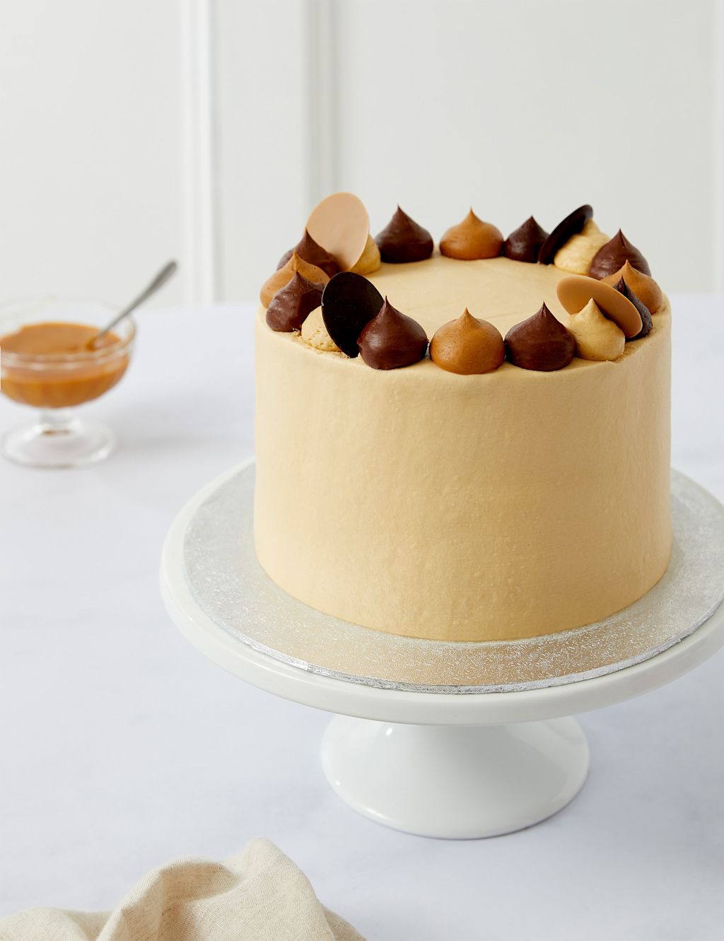 Chocolate & Caramel Cake (Serves 16)