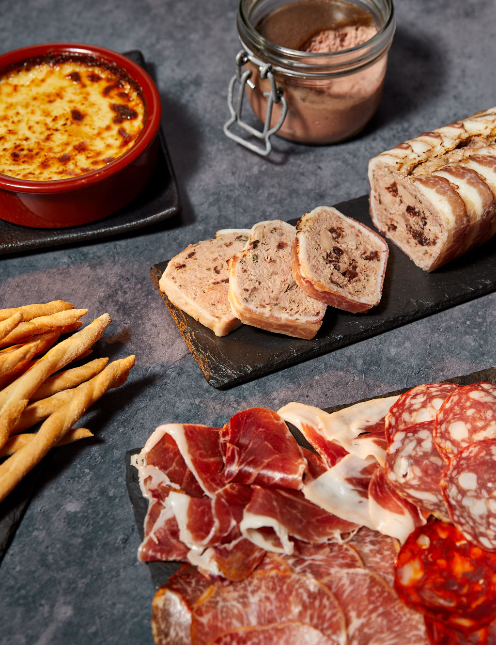 The M&S Collection Festive Feast Hamper (Delivery from 20th December 2024)