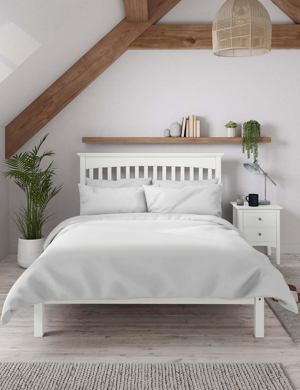 Hastings Bed