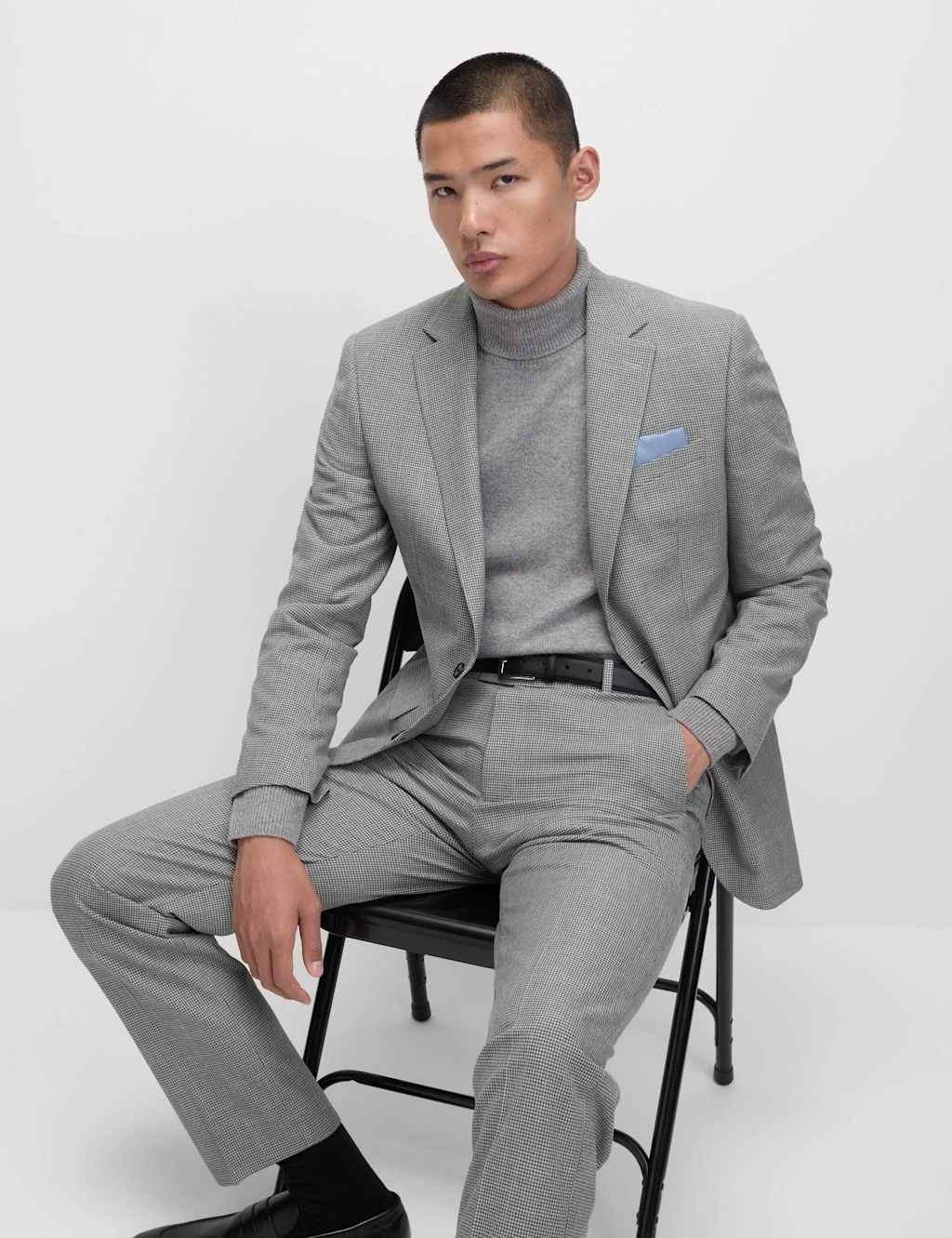 Textured Puppytooth Suit