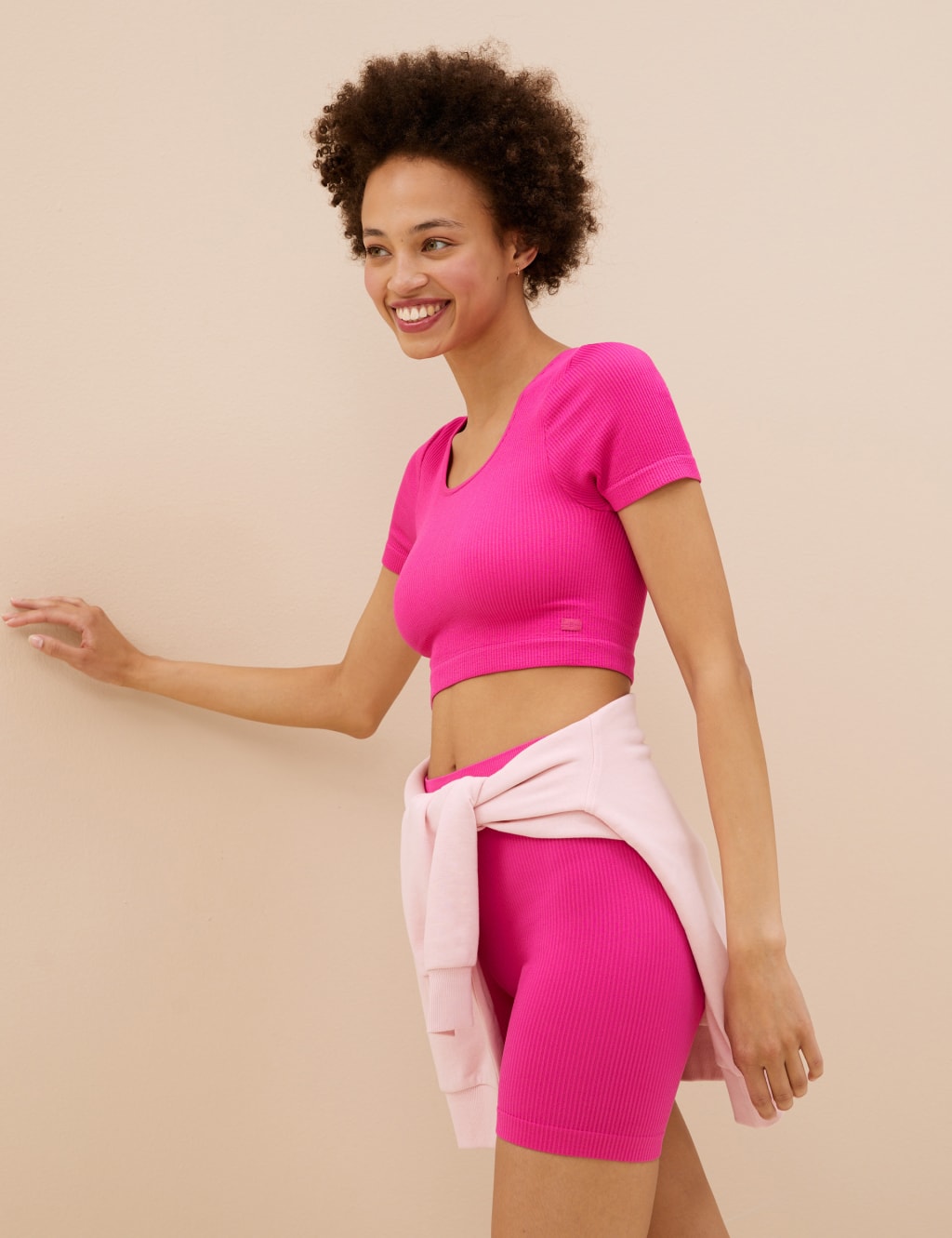 Hanna Seamless Crop Top Set 1 of 1