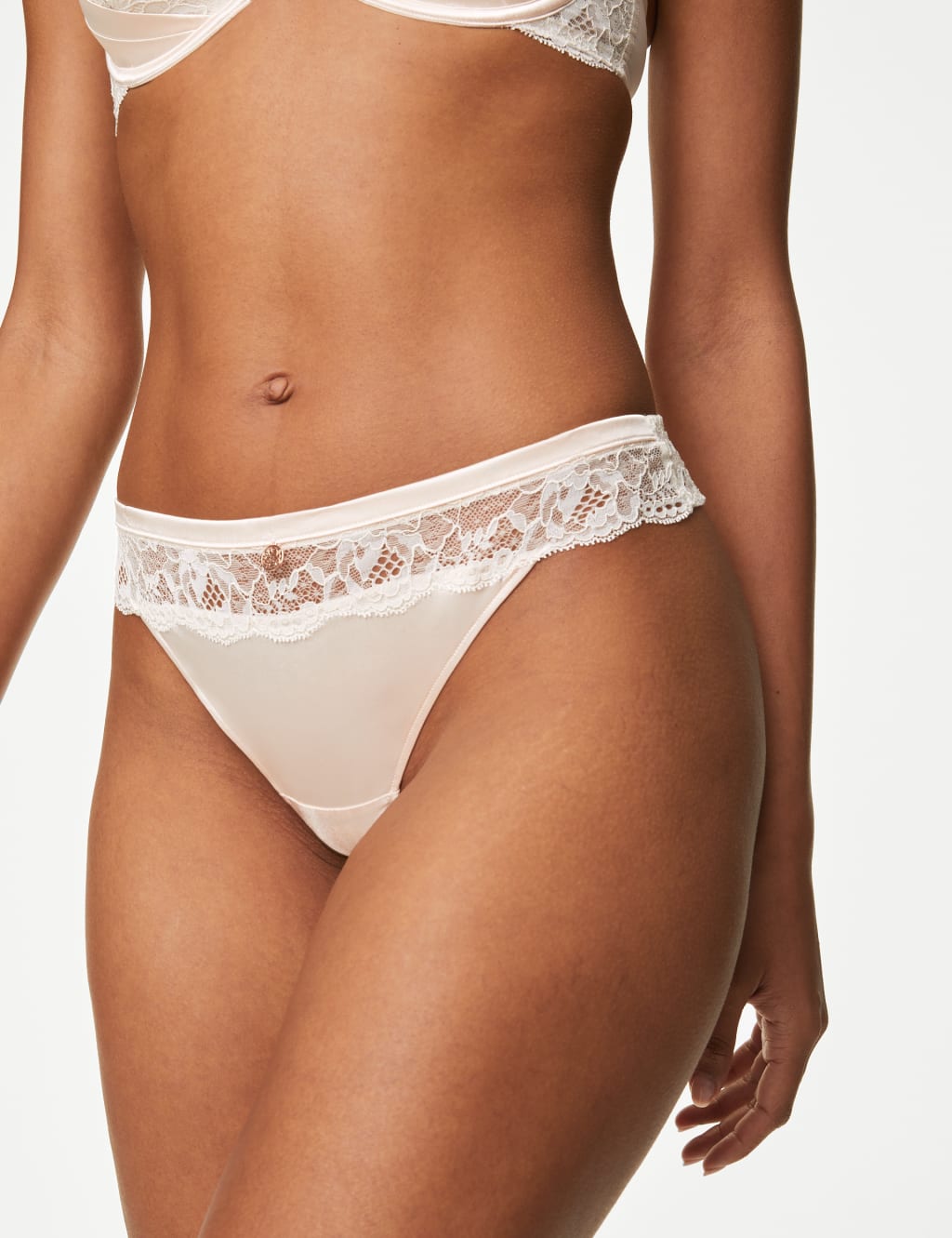 Silk Beau Wired Plunge Bra Set A-E 5 of 6