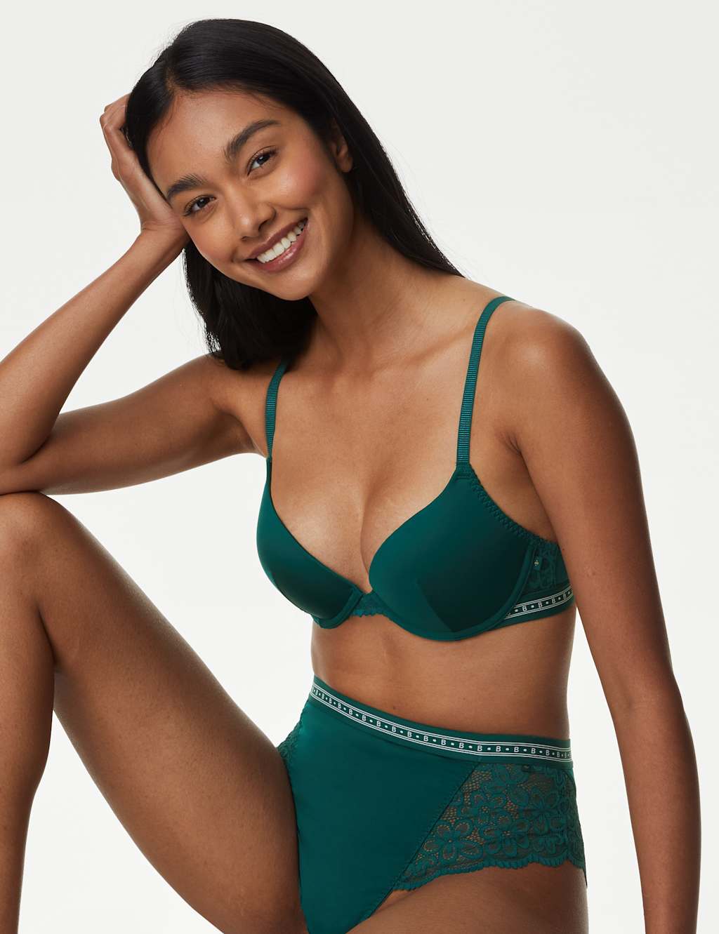 Cleo Wired Plunge Bra Set  A-E 3 of 6