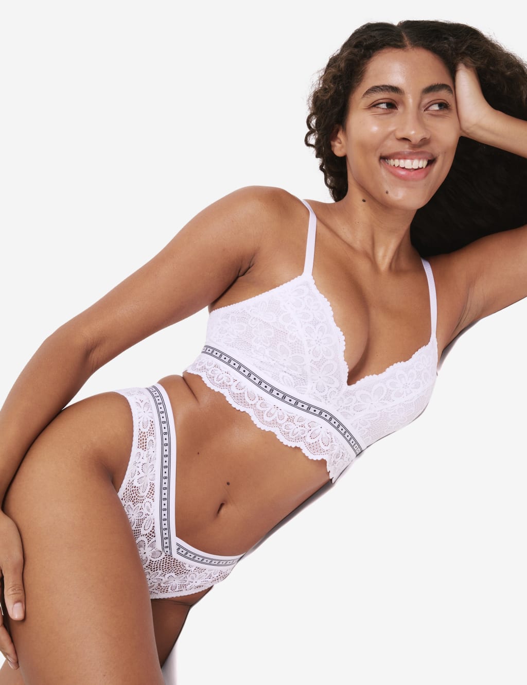 Cleo Lace Non Wired Bralette Set A-E