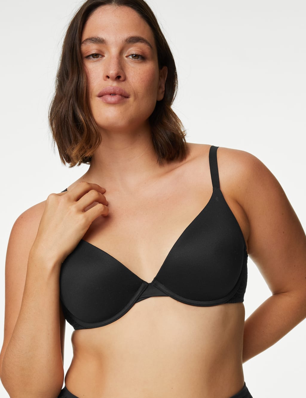 Body Soft™ Wired Plunge Bra Set A-E 2 of 6