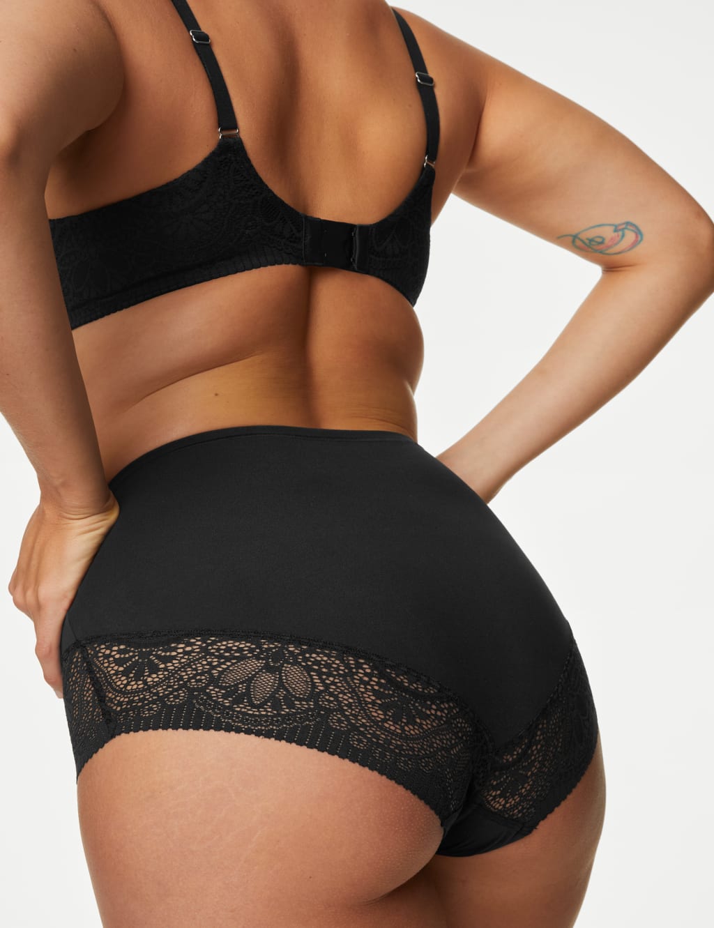 Body Soft™ Wired Plunge Bra Set A-E 6 of 6