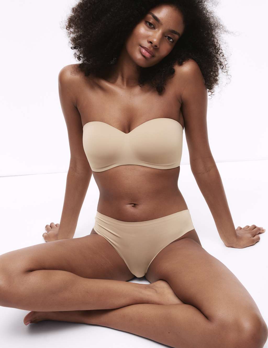 Non Wired Strapless Bra Set A-E