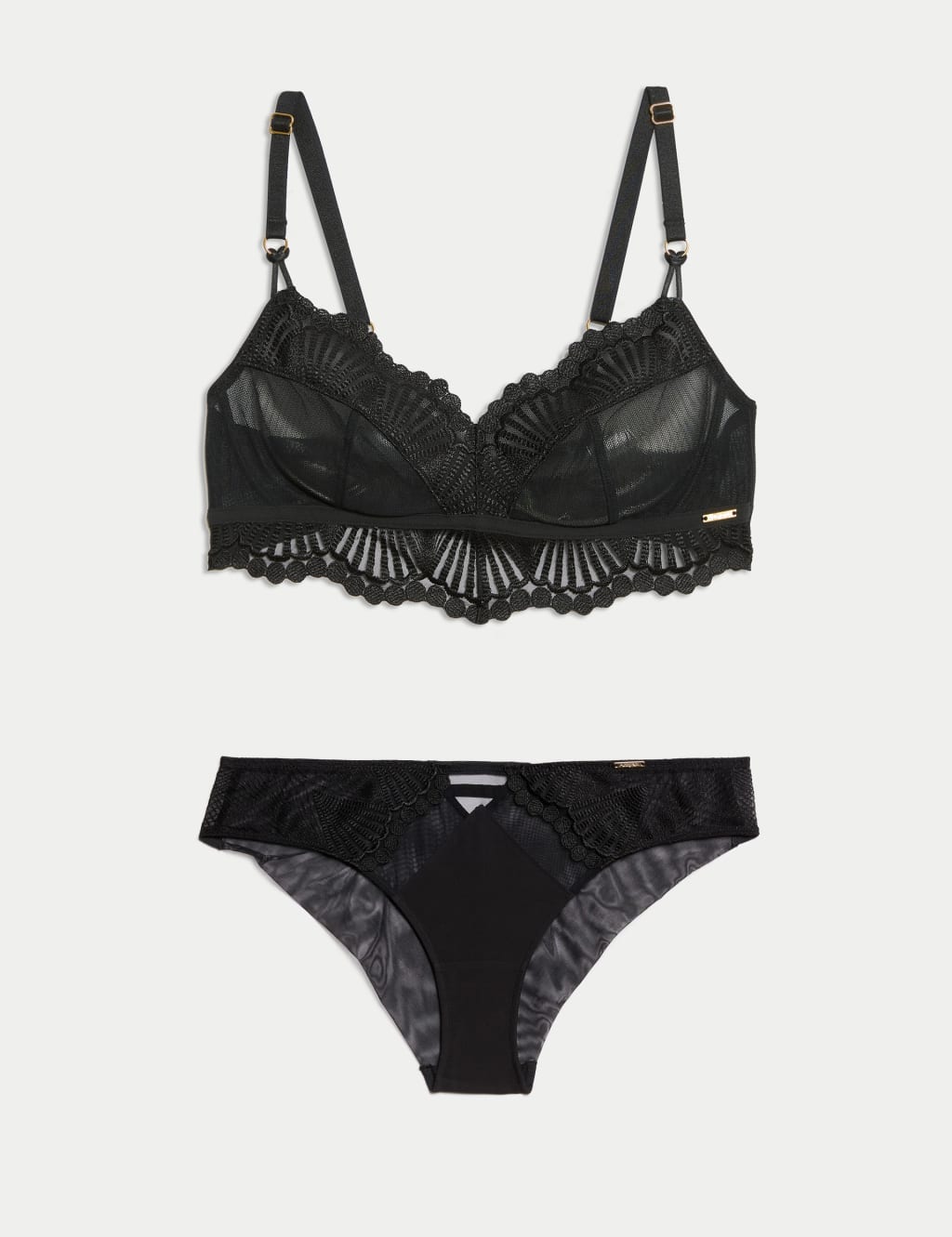 Leon Embroidery Non Wired Bralette Set A-E 1 of 6