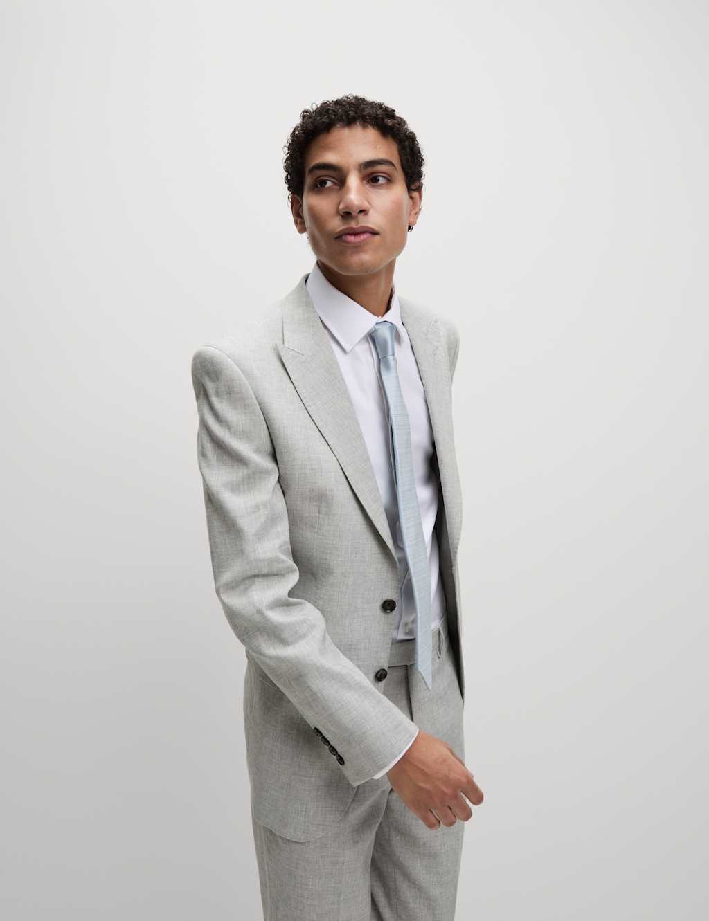 Tailored Fit Italian Performance Linen Suit