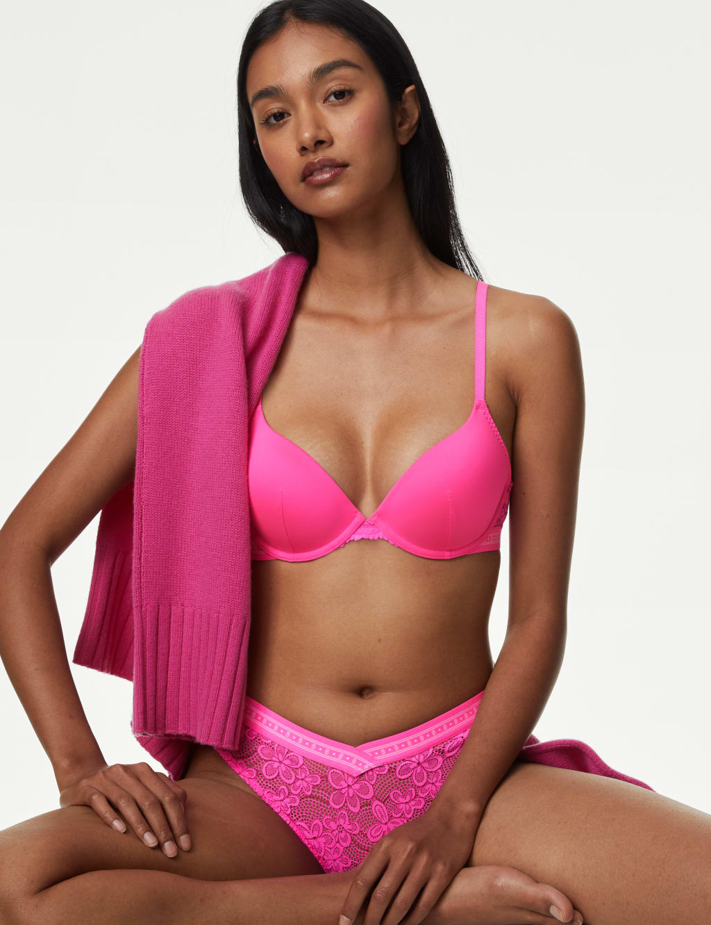 Cleo Wired Plunge Bra Set A-E 3 of 6