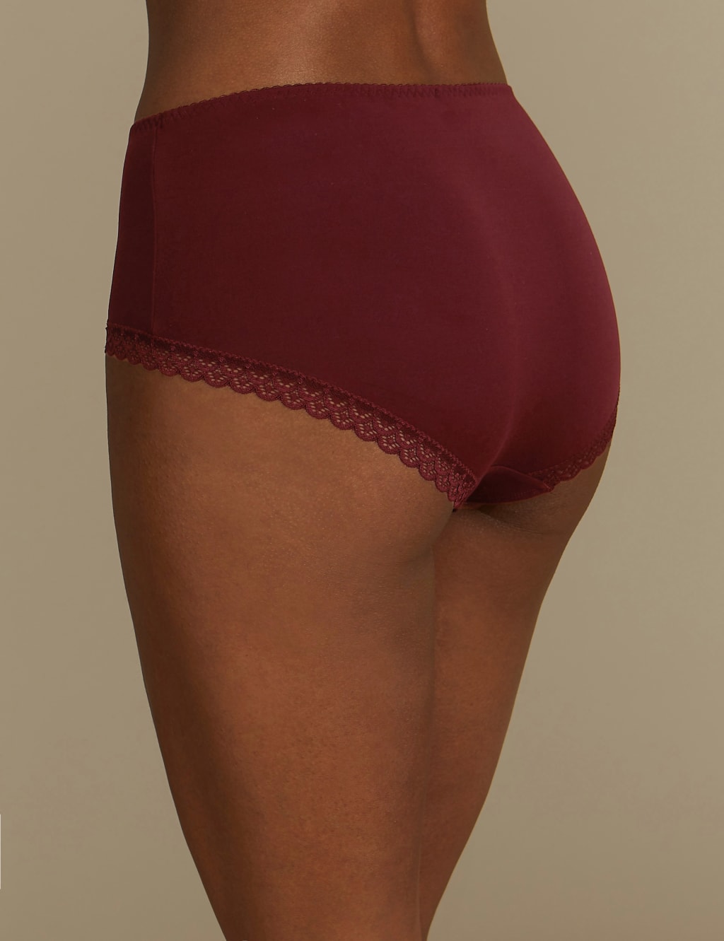 Lace Set with Padded Full Cup A-E 6 of 6