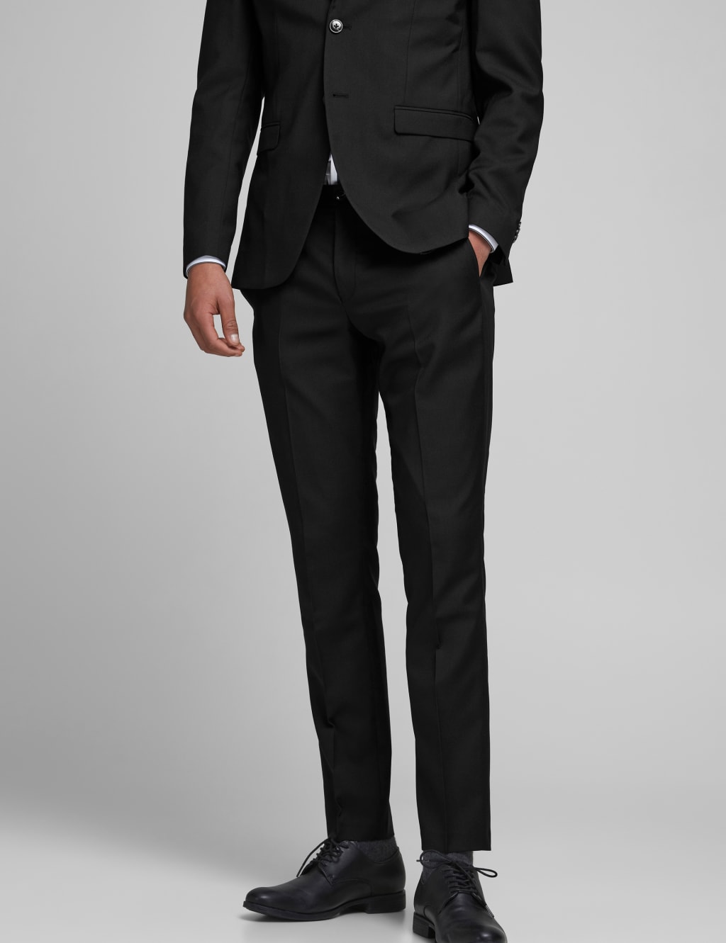 Tailored Fit Suit 6 of 7