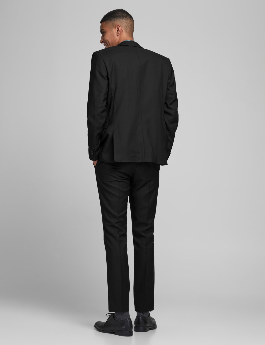 Tailored Fit Suit 7 of 7