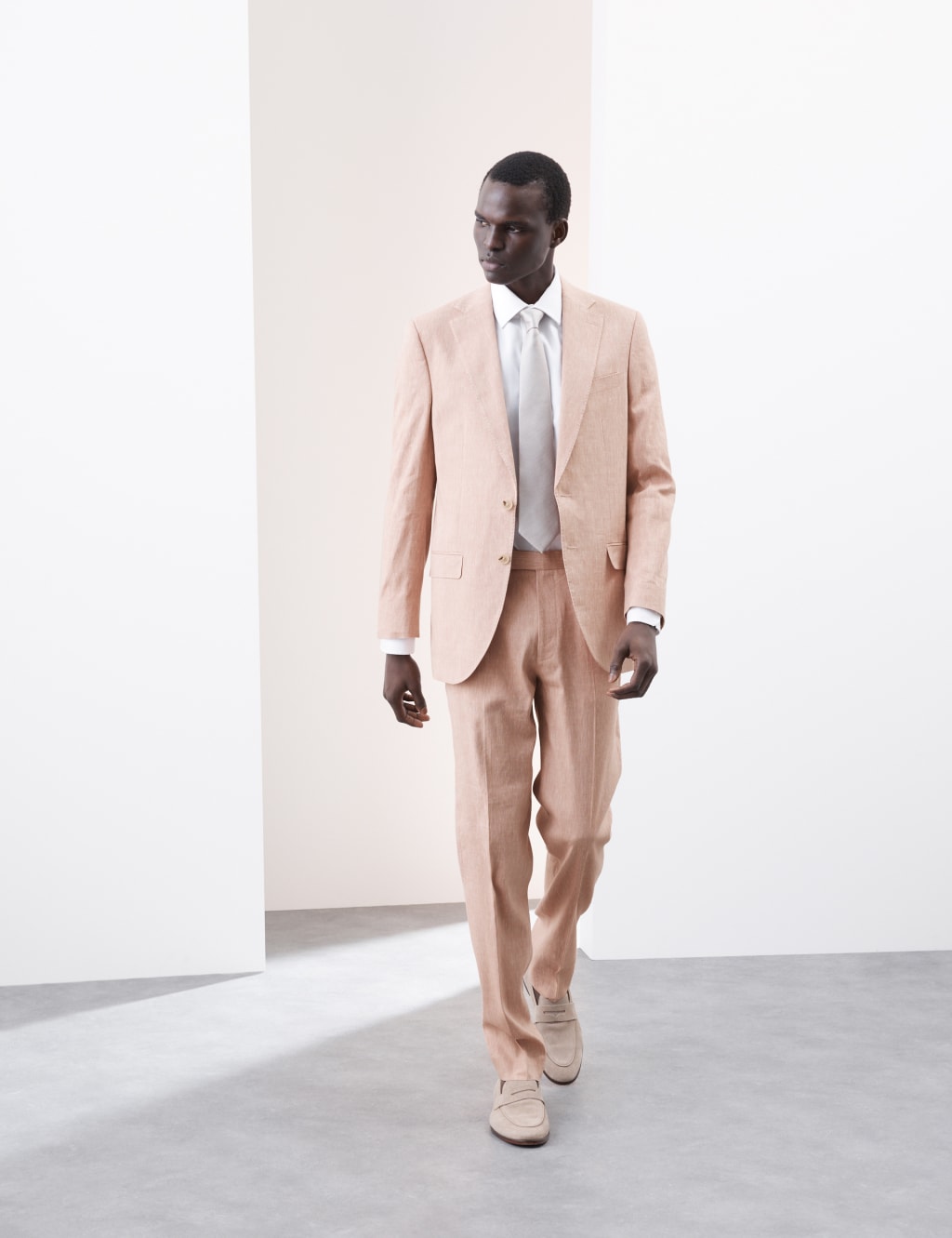 Tailored Fit Italian Performance Linen Blend Suit 1 of 6