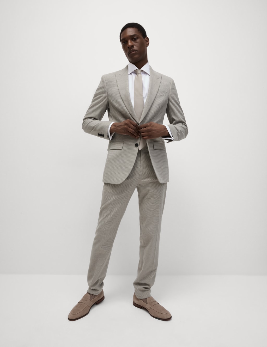 Slim Fit Puppytooth Stretch Suit