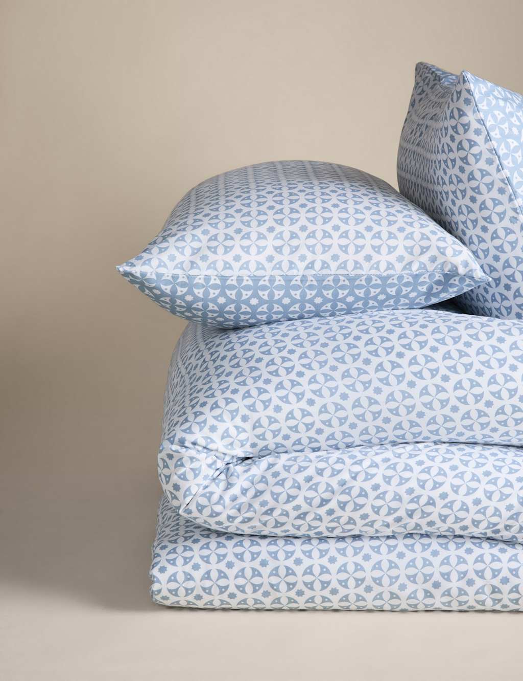 Cotton Blend Circle Star Bedding Set