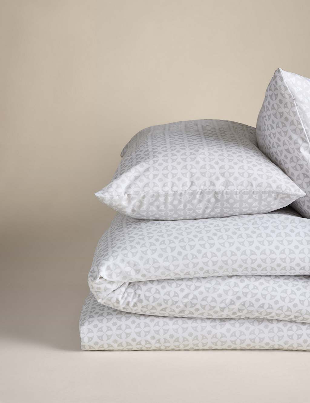 Cotton Blend Circle Star Bedding Set