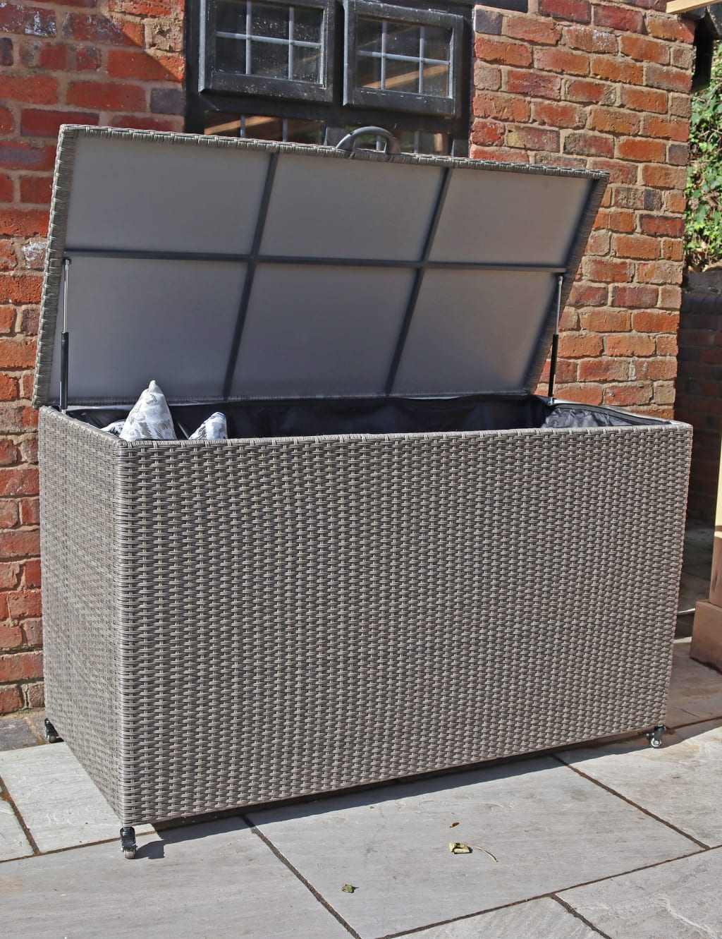 Paris Rattan Cushion Box