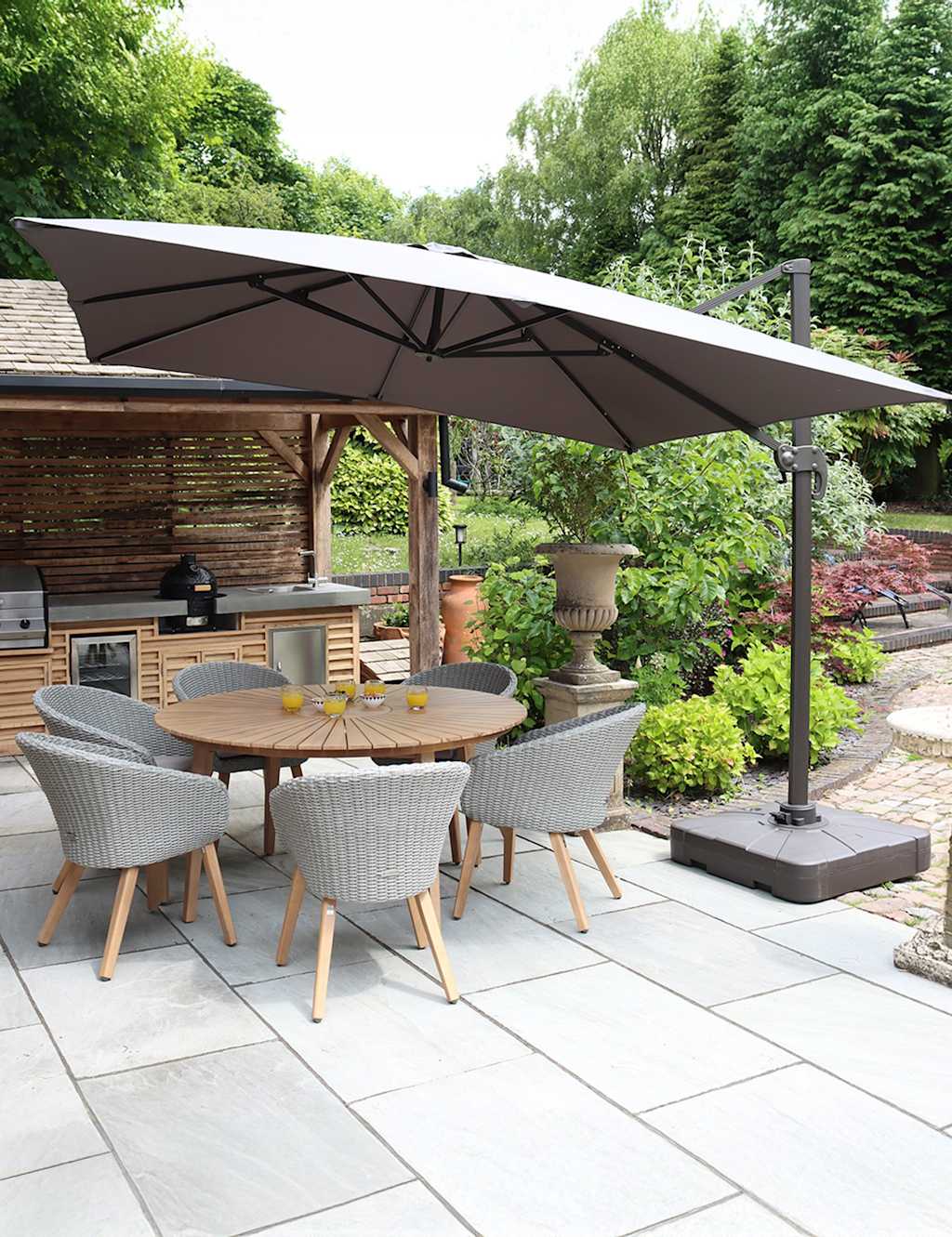Square Parasol with Base