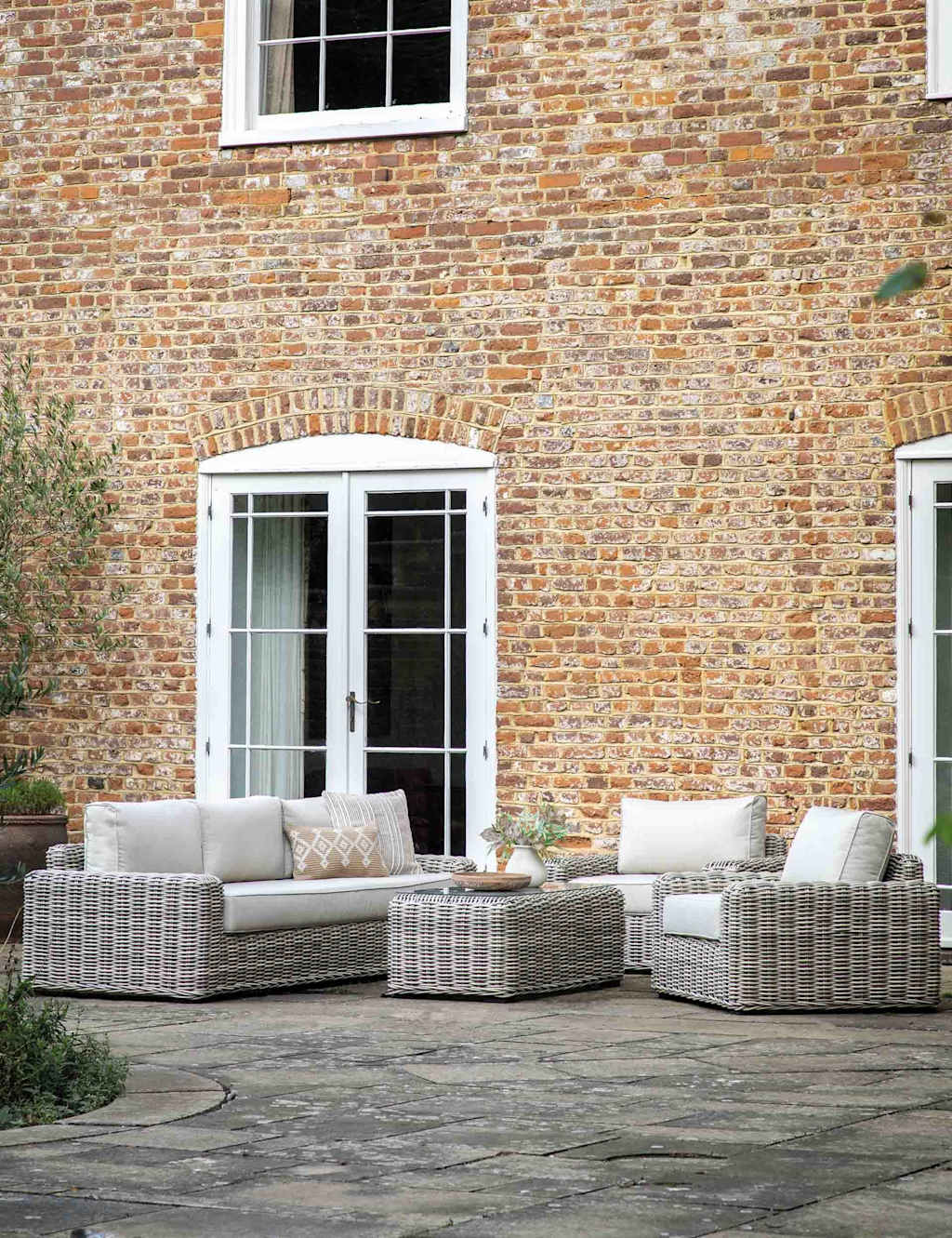 Image of Gallery Direct Ragusa 4 Seater Lounge&hellip;