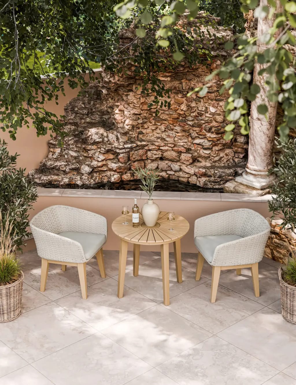 Image of Royalcraft Roma Bistro Table and Eden&hellip;
