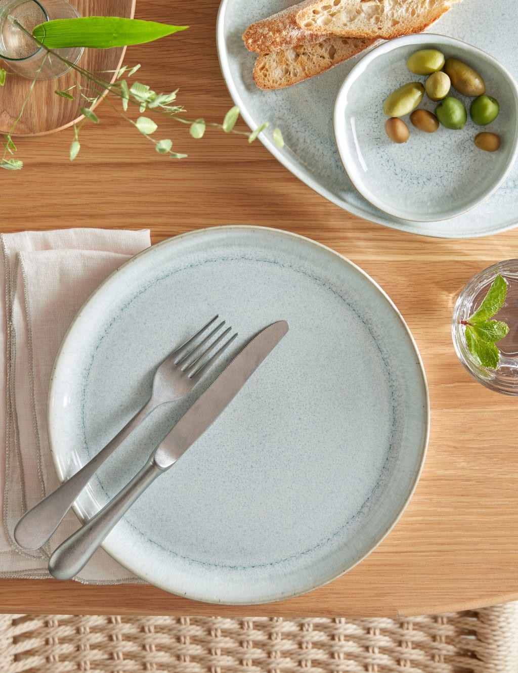 Set of 4 Kiln Green Dinner Plates