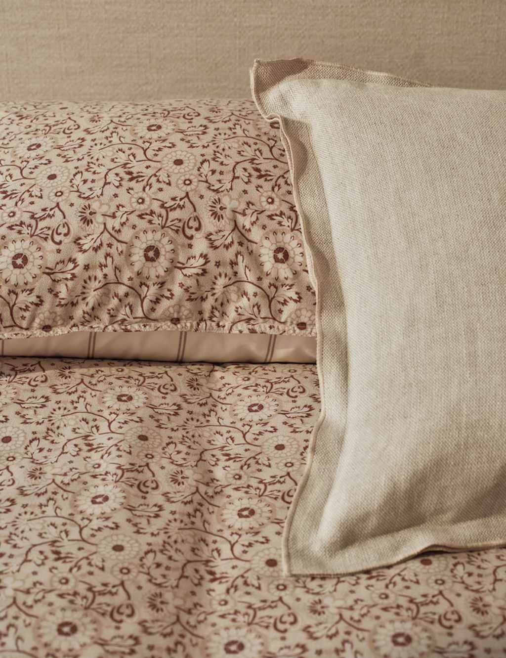 M&S Cotton Rich Woodblock Floral Bedding Set Biscuit