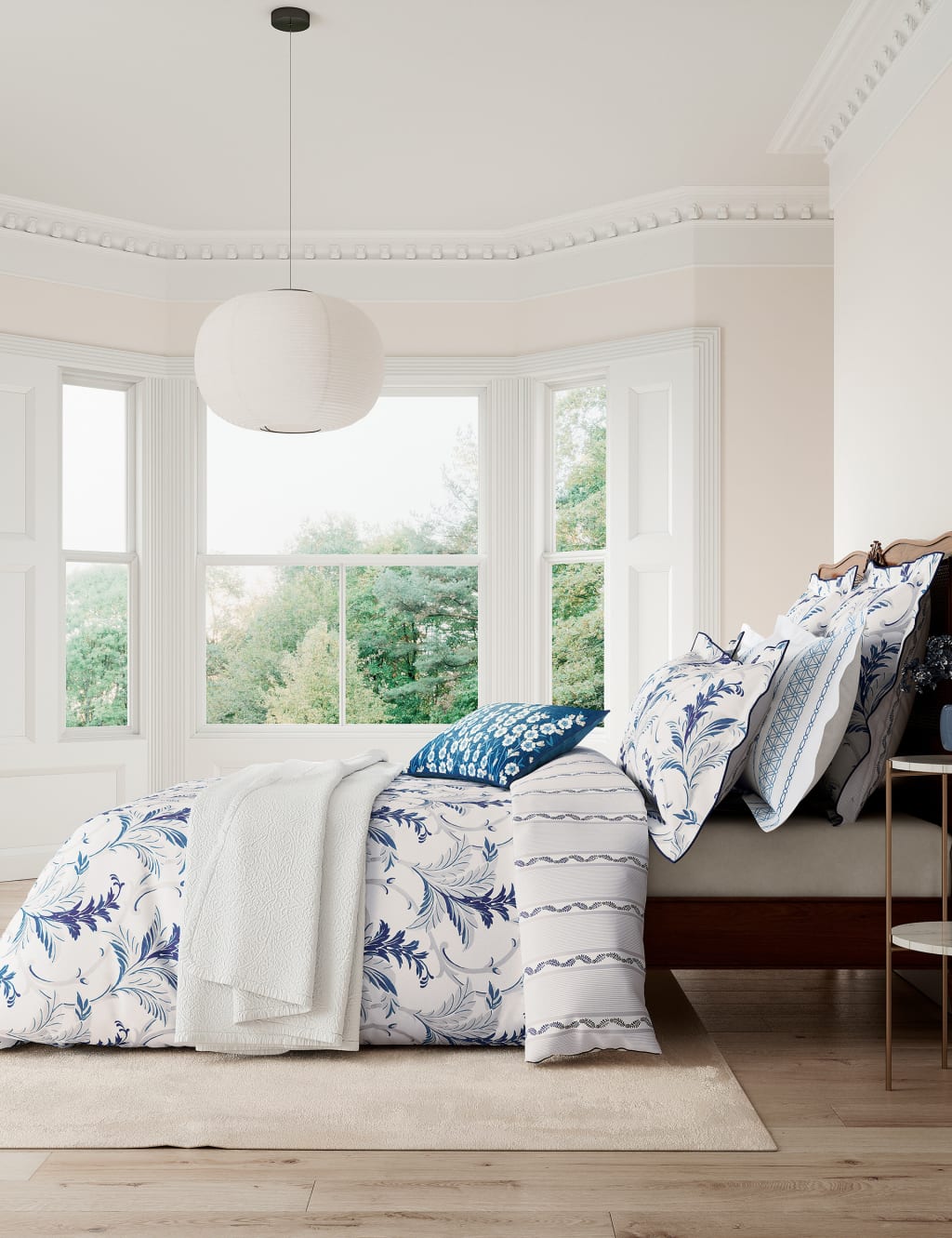 V&A Pure Cotton Baroque Duvet Cover Blue/White