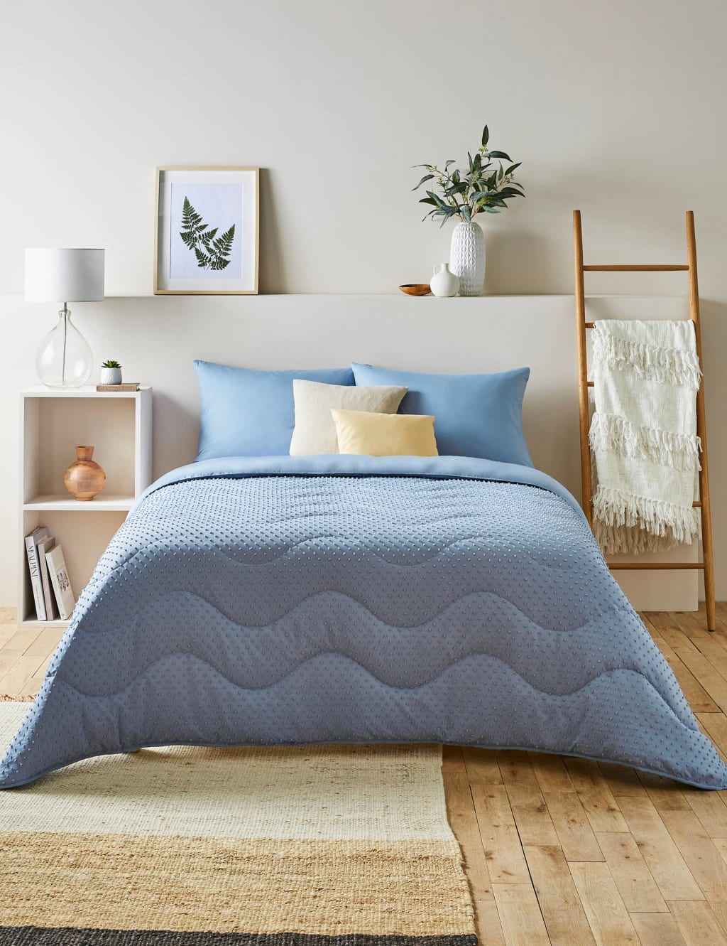Tufted Dots 4.5 Tog Coverless Duvet