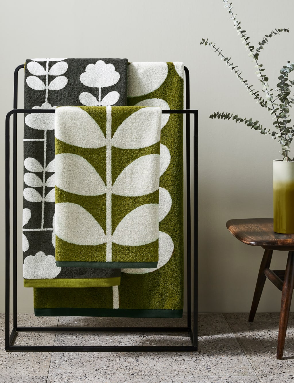 Orla Keily Pure Cotton Cut Stem Bath Towel Moss