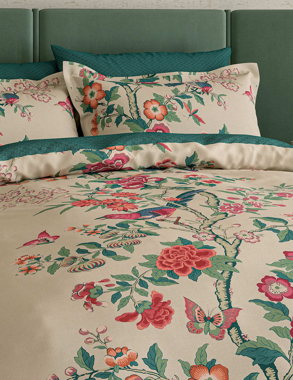 V&A Pure Cotton Chinese Magpie Bedding Set - Double (4 ft 6) - Multi - Available at M&S