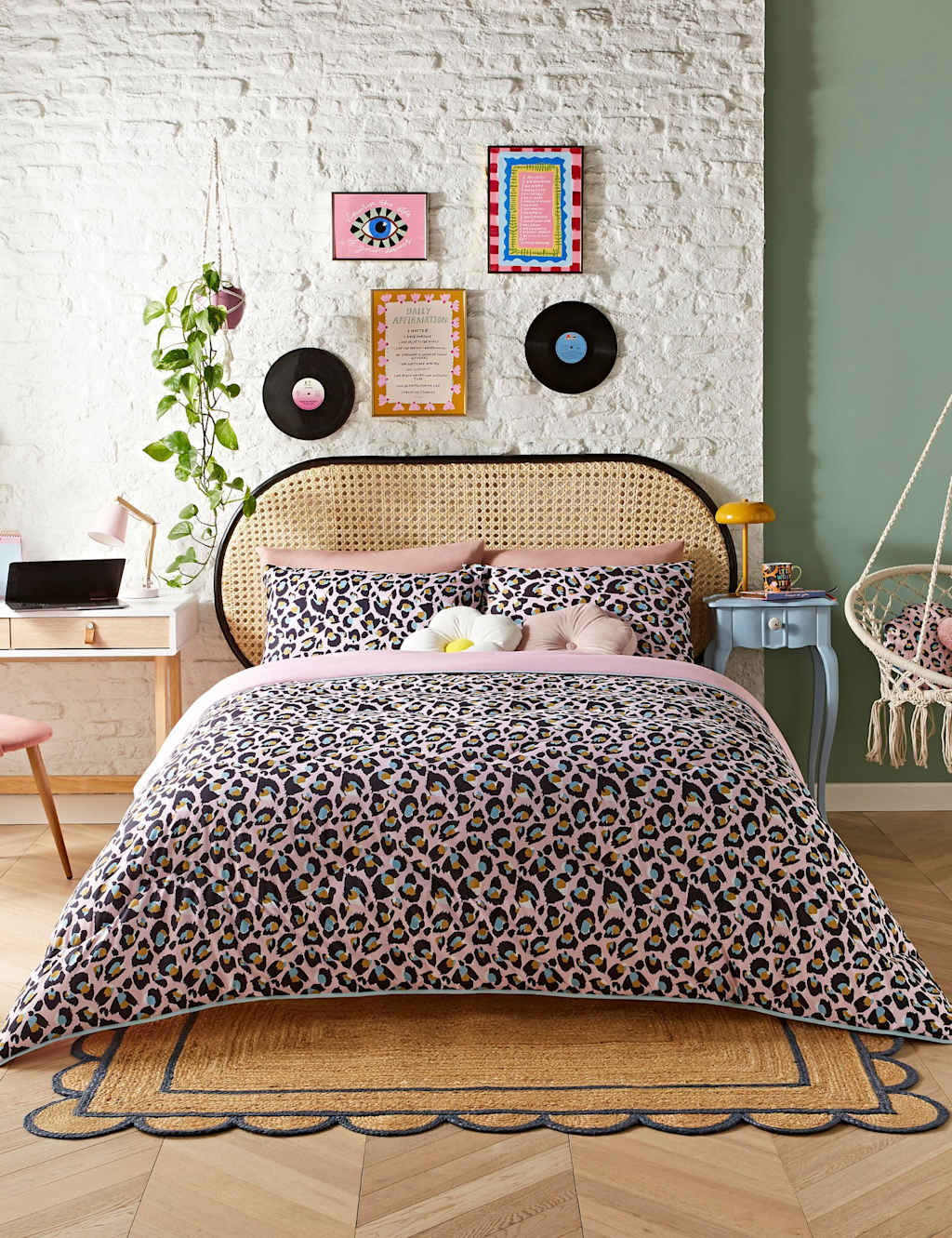 Night Lark Eleanor Bowmer 10.5 Tog Coverless Duvet Set Multi