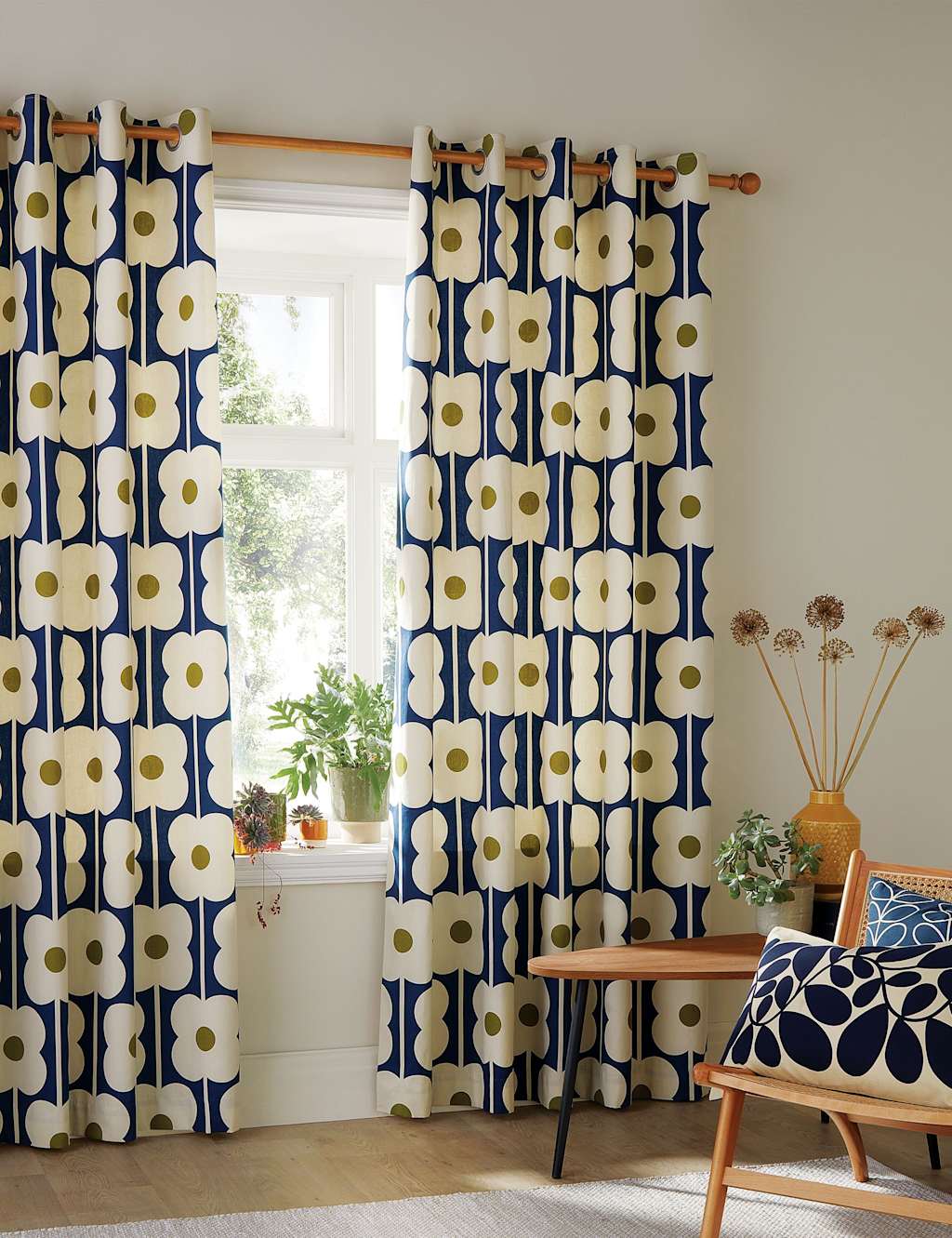 Orla Kiely Abacus Flower Pure Cotton Eyelet Curtains Navy Mix