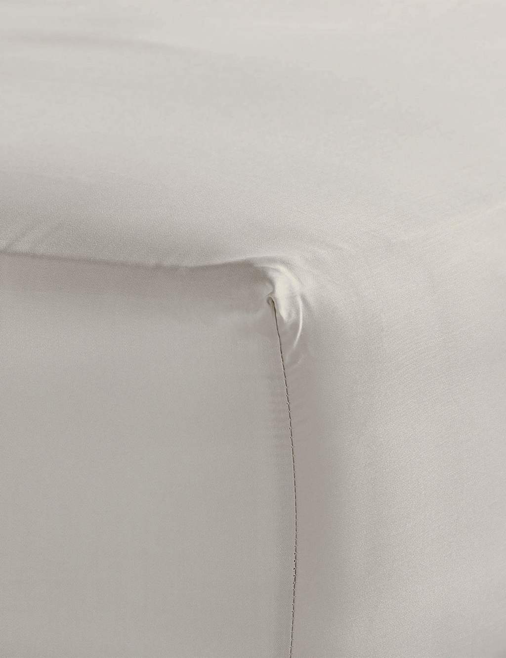Bedfolk Pure Cotton 300 Thread Count Fitted Sheet Beige