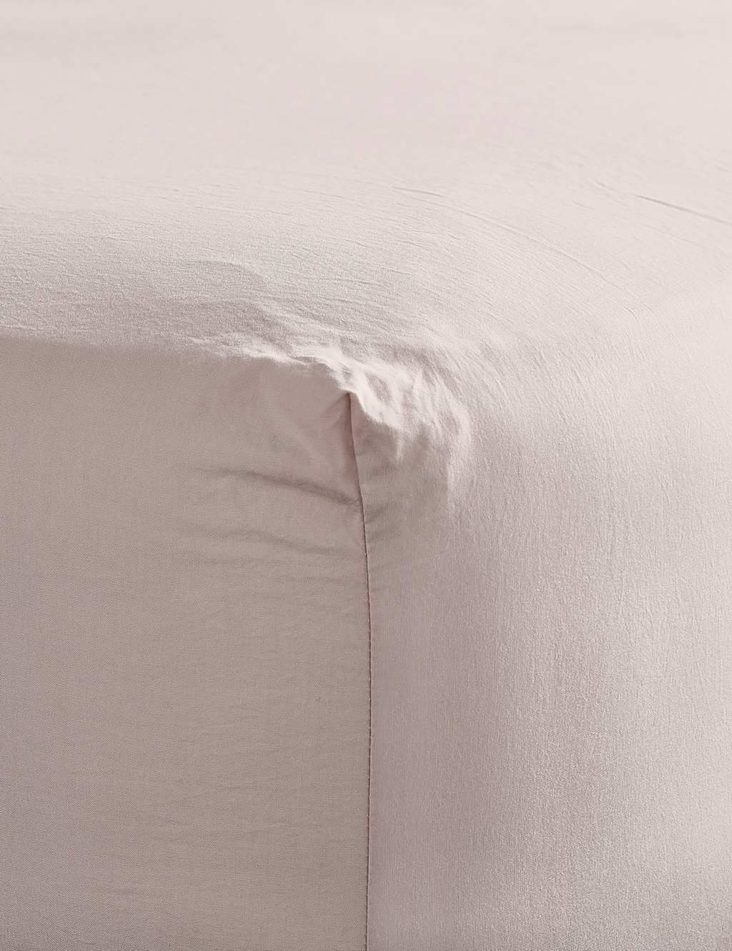 Bedfolk Pure Cotton Relaxed Fitted Sheet - Super King Size (6 ft) - Soft Pink - Available at M&S