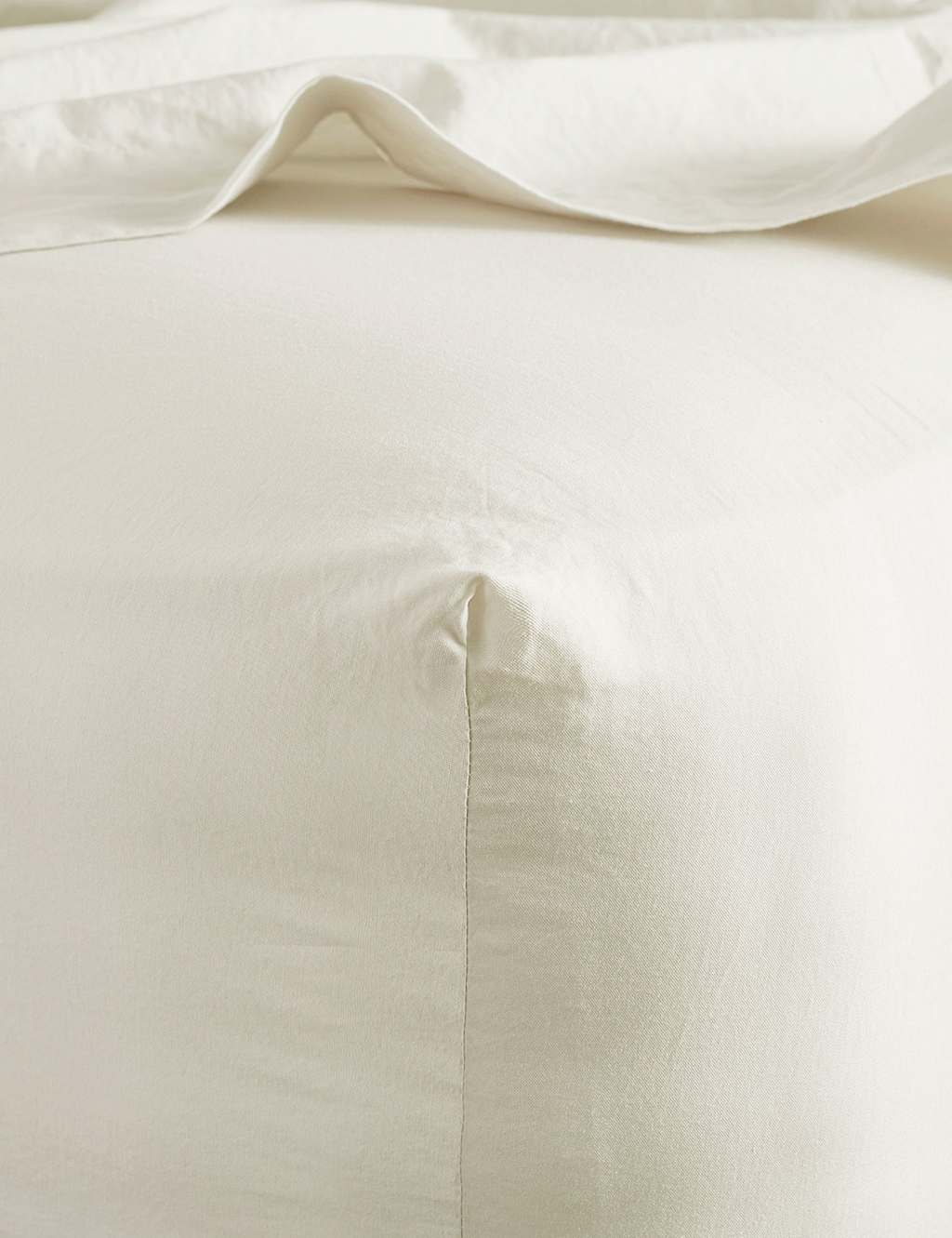 Bedfolk Pure Cotton Washed Fitted Sheet - King Size (5 ft) - Soft White - Available at M&S