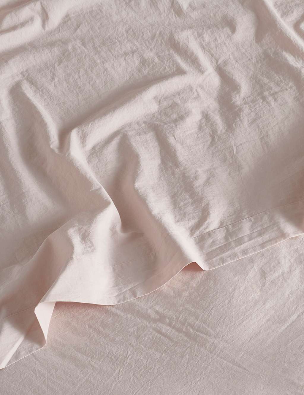 Bedfolk Washed Cotton 300 Thread Count Flat Sheet Soft Pink