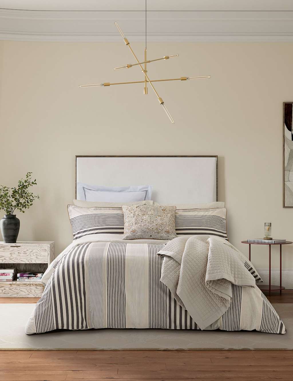 Bedeck Of Belfast Pure Cotton Alba Bedding Set - Single (3 ft) - Charcoal Mix - Available at M&S