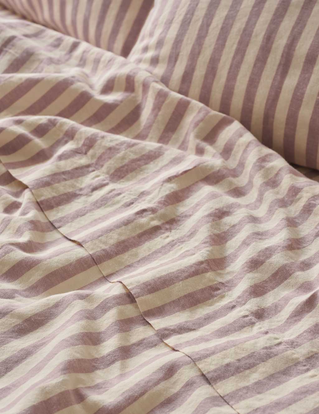 Piglet In Bed Linen Rich Striped Flat Sheet - Single (3 ft) - Purple Mix - Available at M&S
