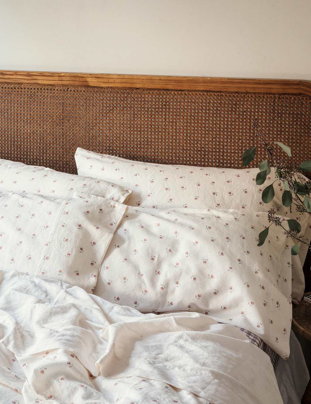 Piglet In Bed 2 Pack Linen Rich Posy Bud Pillowcases - Pearl - Available at M&S