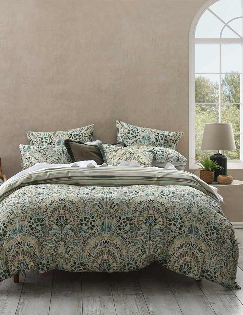 Mm Linen Pure Cotton Sateen Andora Bedding Set - King Size (5 ft) - Green Mix - Available at M&S