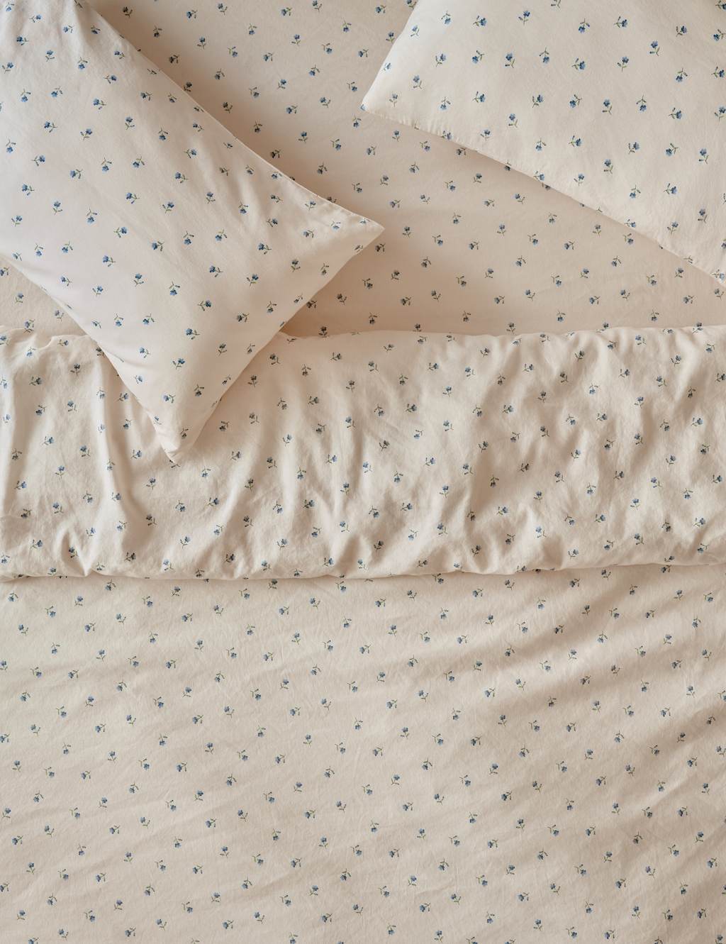 Piglet In Bed Posy Bud Linen Rich Duvet Cover - Single (3 ft) - Blue Mix - Available at M&S