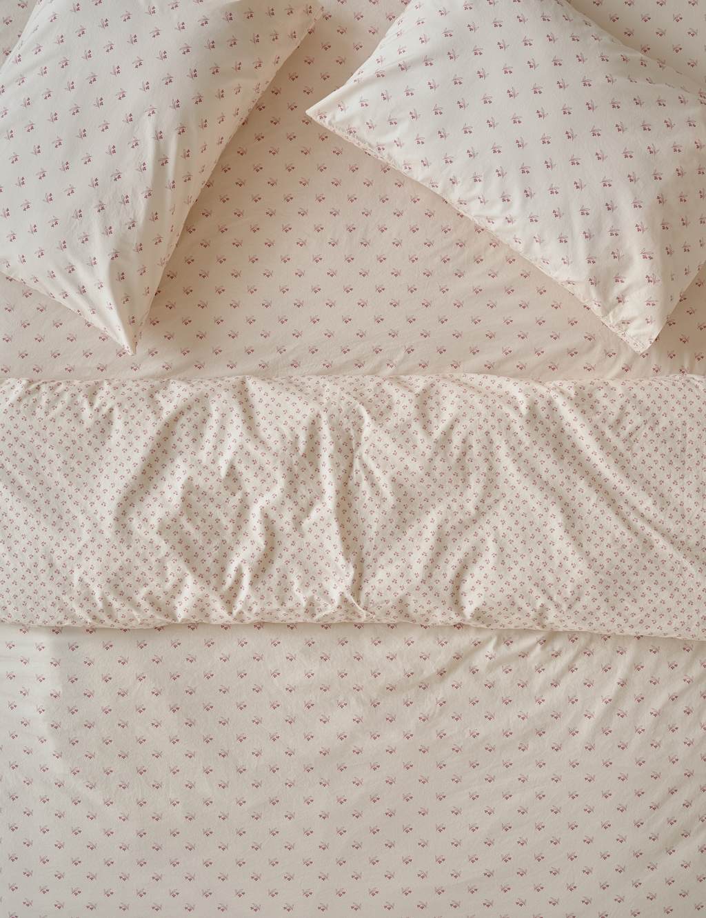 Piglet In Bed Martha Floral Pure Cotton Duvet Cover - King Size (5 ft) - Pink Mix - Available at M&S