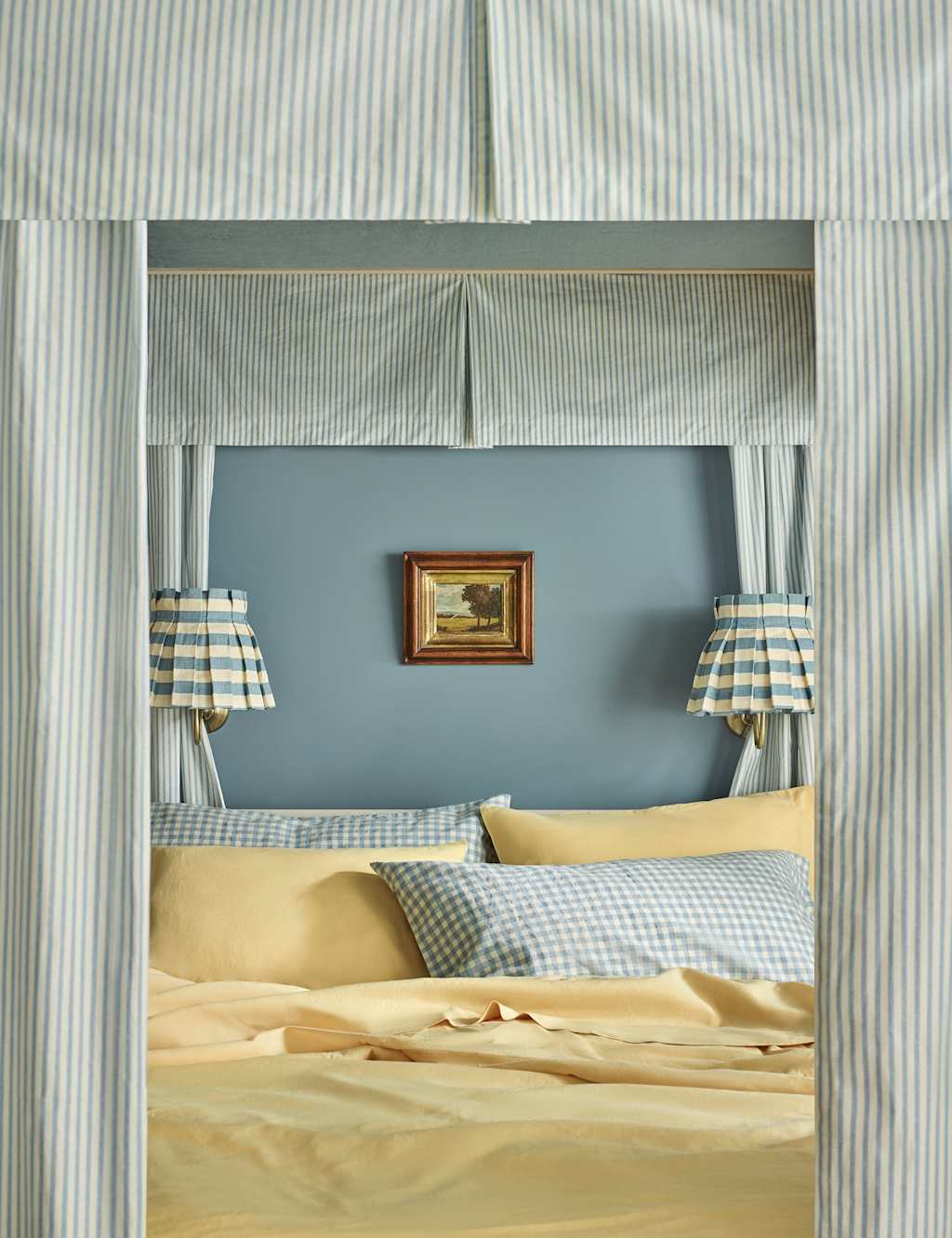 Piglet In Bed Linen Rich Duvet Cover - King Size (5 ft) - Yellow - Available at M&S