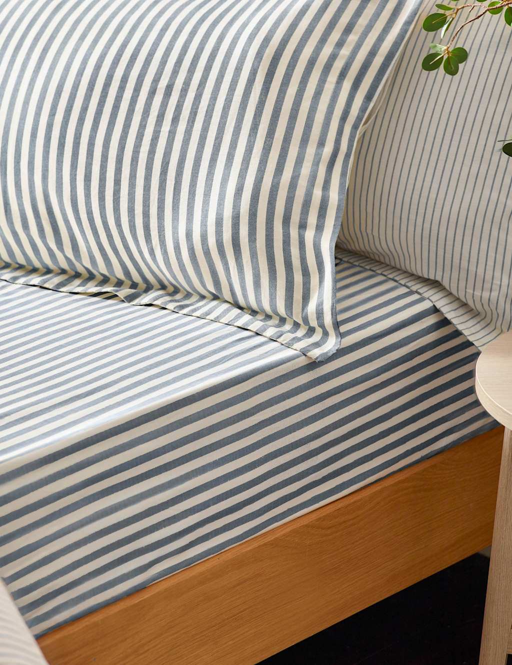 Yard Pure Cotton Striped Fitted Sheet - King Size (5 ft) - Navy - Available at M&S