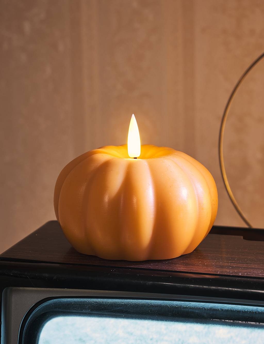 Lights4fun TruGlow Pumpkin LED Candle Ivory