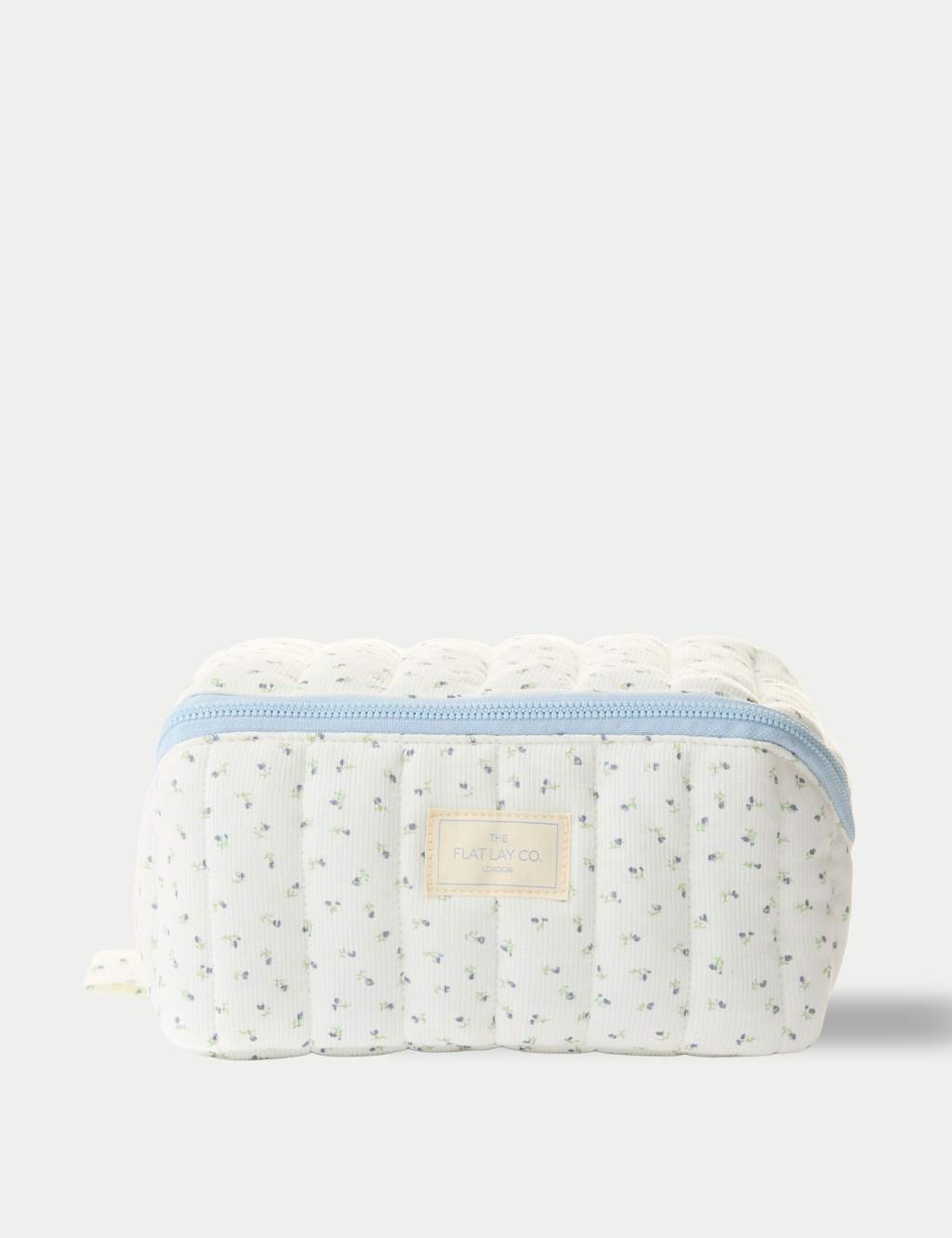 The Flat Lay Co. Marshmallow Flat Lay Makeup Box Bag - Cozy Cotton Ditsy Floral