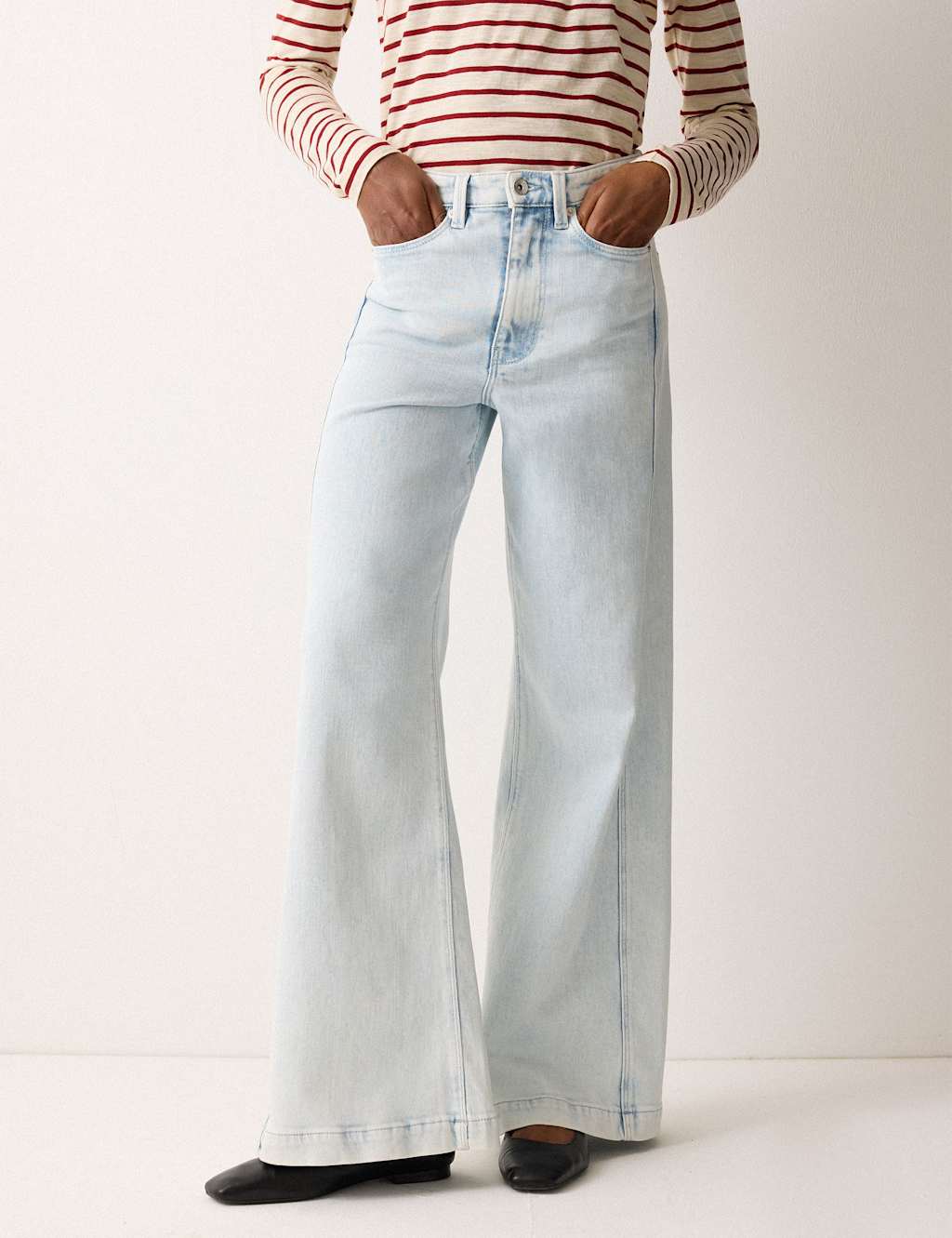 Jigsaw Mid Rise Wide Leg jeans Denim