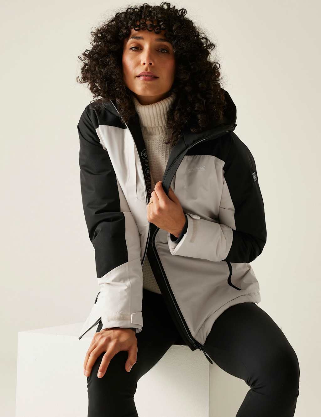 Regatta Maldeine Waterproof Hooded Raincoat White Mix