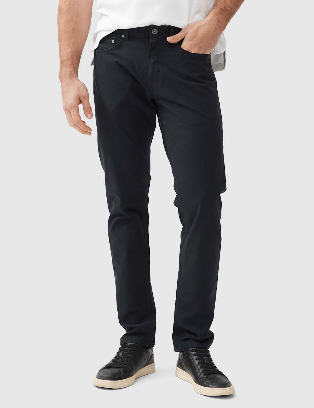 Rodd & Gunn Men's 5 Pocket Jeans - 38 - Black - Available at M&S